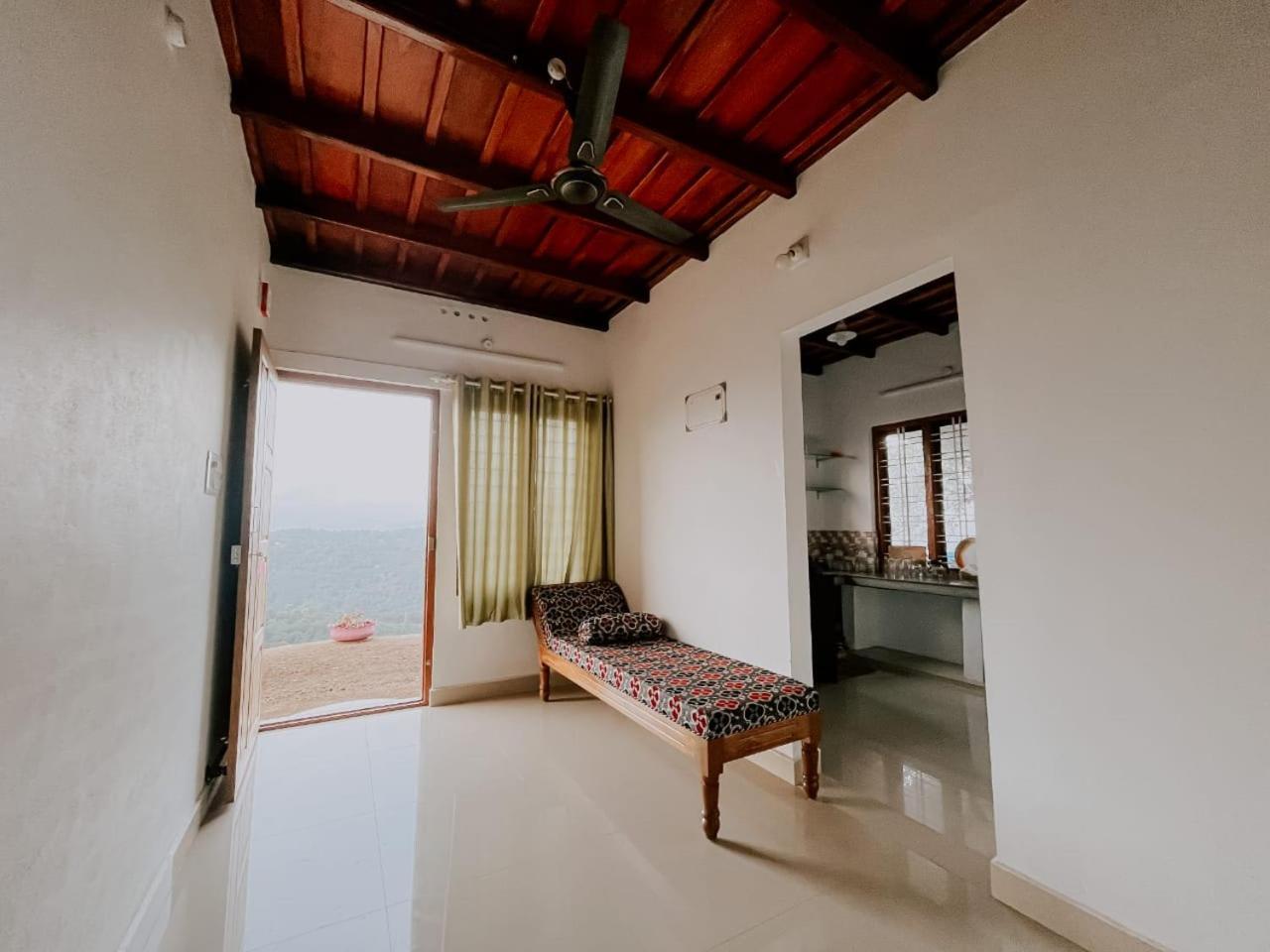 Palkulam Heights Villa Kumudi Kültér fotó